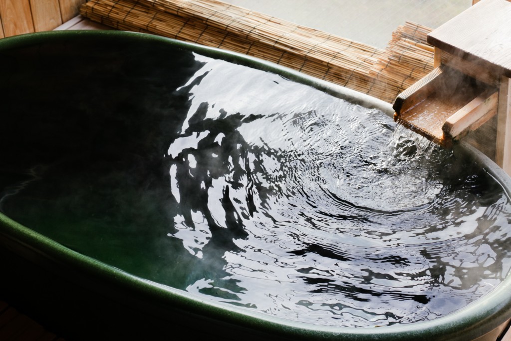 Kills the Chill: Ways on How to Prevent Freezing in Your Hot Tubs