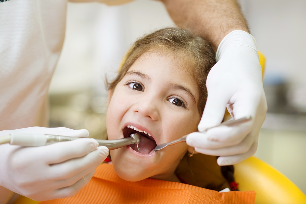 girl having dental check-up